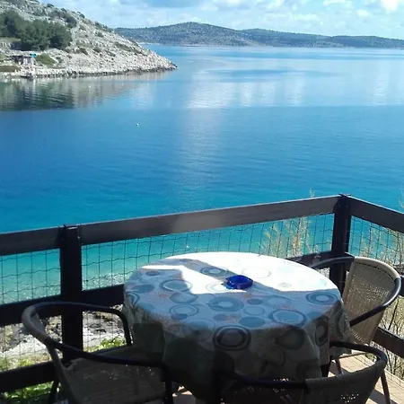 Otok Apartman