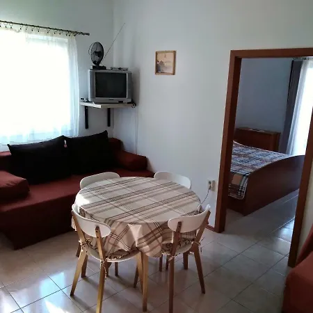 Otok Apartman Zirje