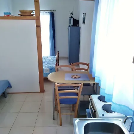 Apartman Otok *
