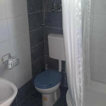 Otok Apartment *